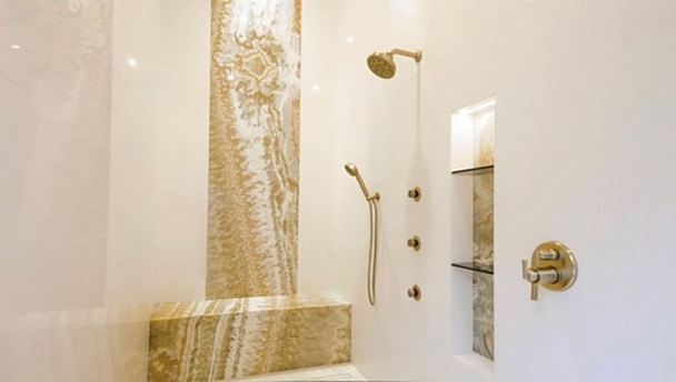 Shower - Playa Vista